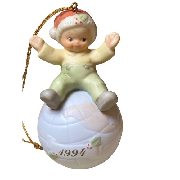Enesco Christmas Ornament "Give Yourself A Hug" 1994 Memories of Yesterday W/Box - Picture 1 of 12